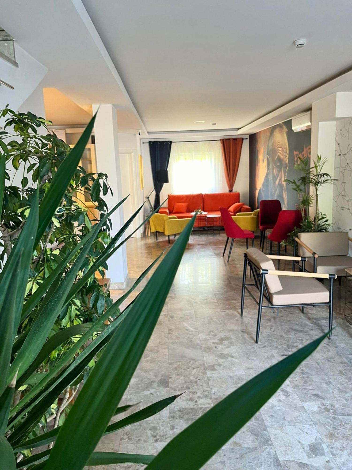 Boutique Hotel Phoenix Medugorje Esterno foto